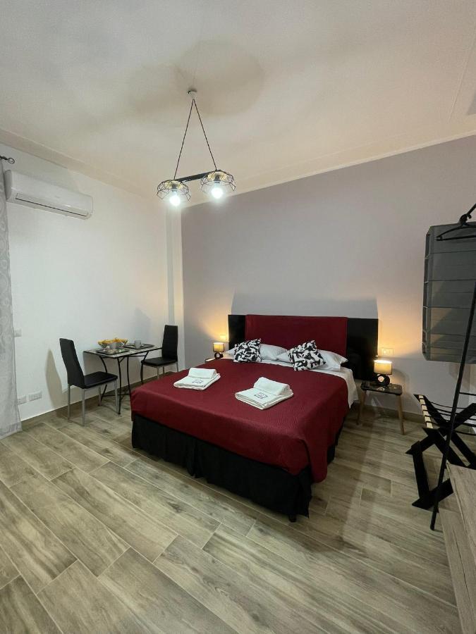 A Bone Guest House Catania Exterior photo